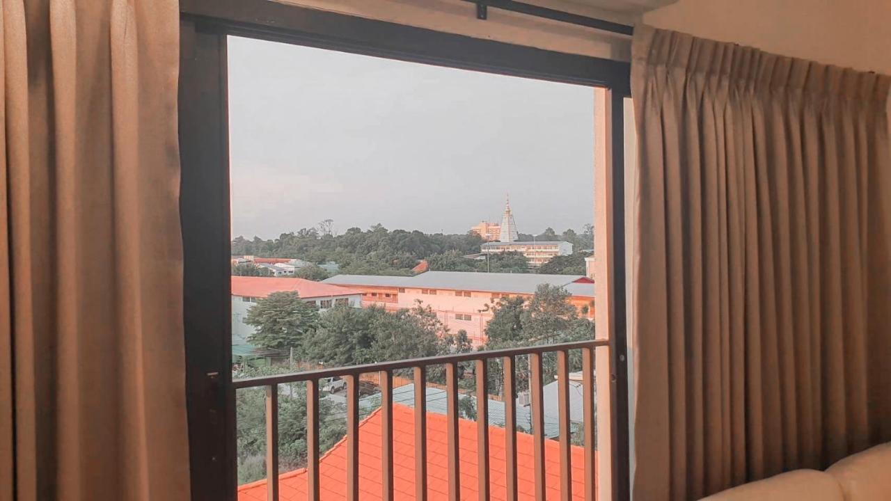 Nakara Hotel, Ubon Ratchathani Exteriér fotografie