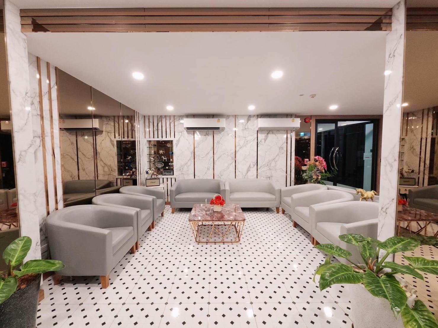 Nakara Hotel, Ubon Ratchathani Exteriér fotografie