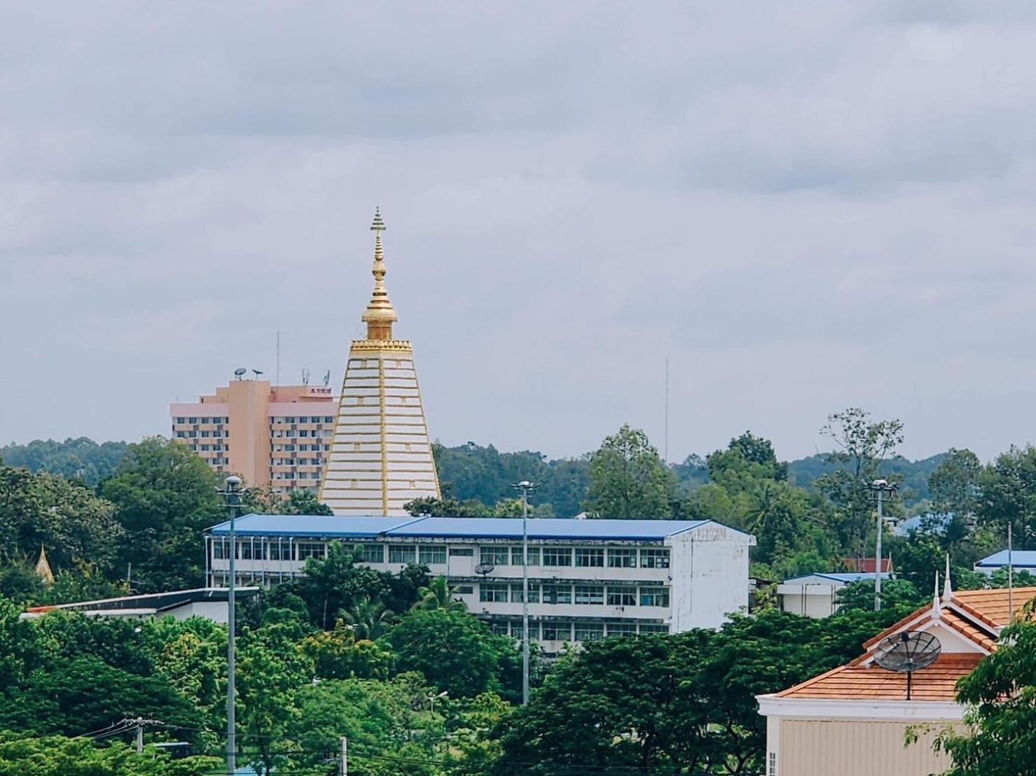 Nakara Hotel, Ubon Ratchathani Exteriér fotografie